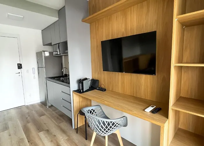 Conforto E Praticidade No Brooklin: Studio A 230M Do Metro!